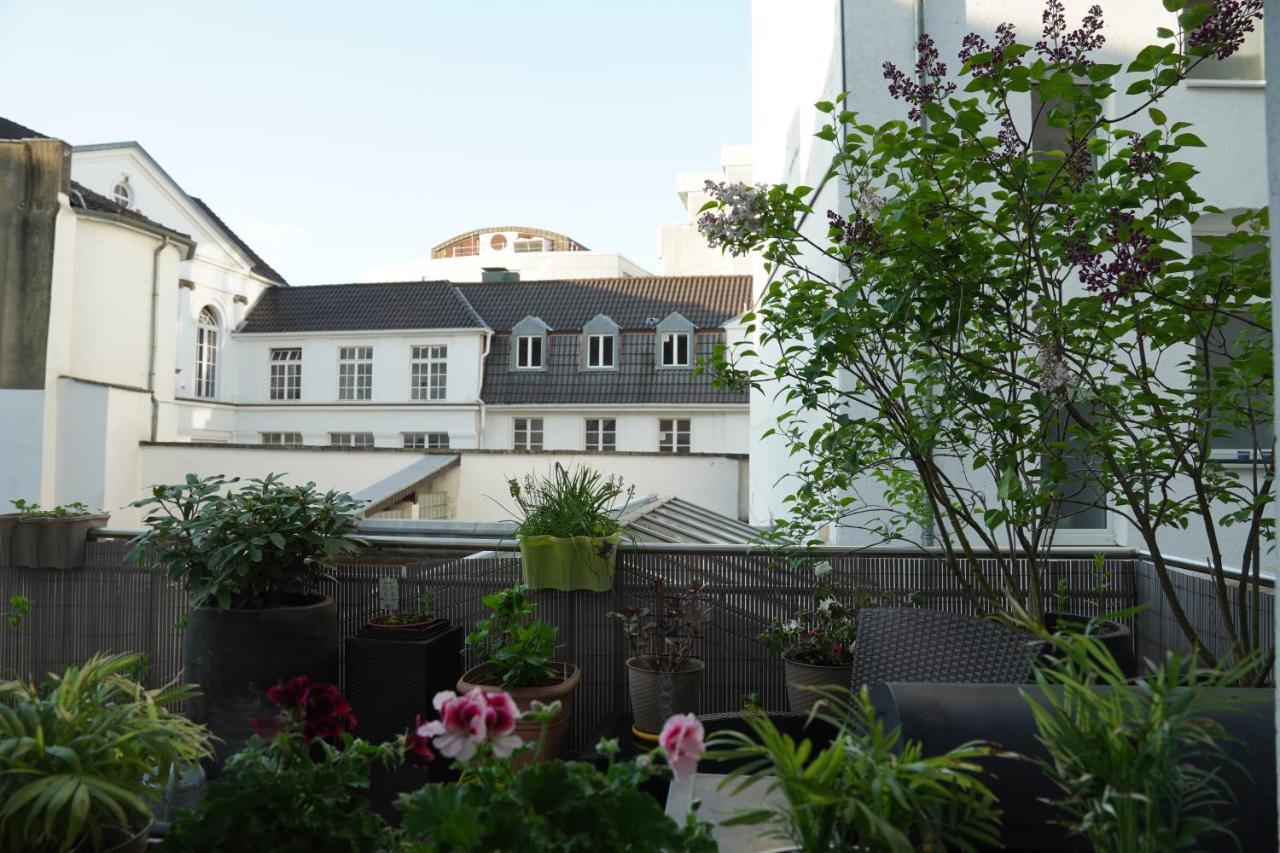 Bright, Spacious Apartment With A Lovely Terrace In The Heart Of Аахен Екстериор снимка
